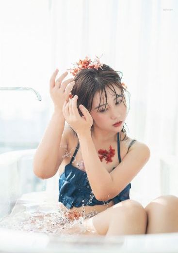 国产偷拍自拍护士门_HD免费在线播放