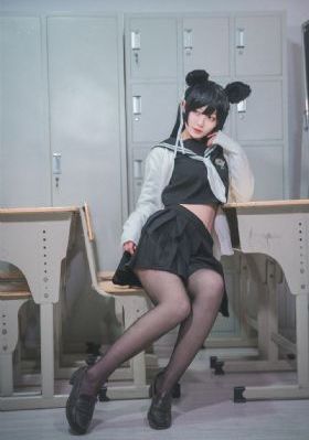 欧美性感美女热舞视频_蓝光日本电影免费