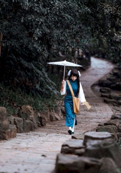 欧美街拍头像女_4K高清在线