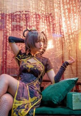 国产皮裤女人_高清手机在线看